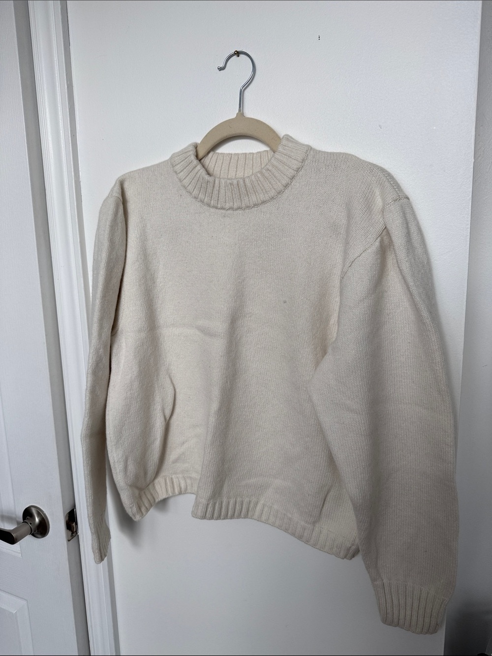 Witchery Cream Crewneck Sweater
